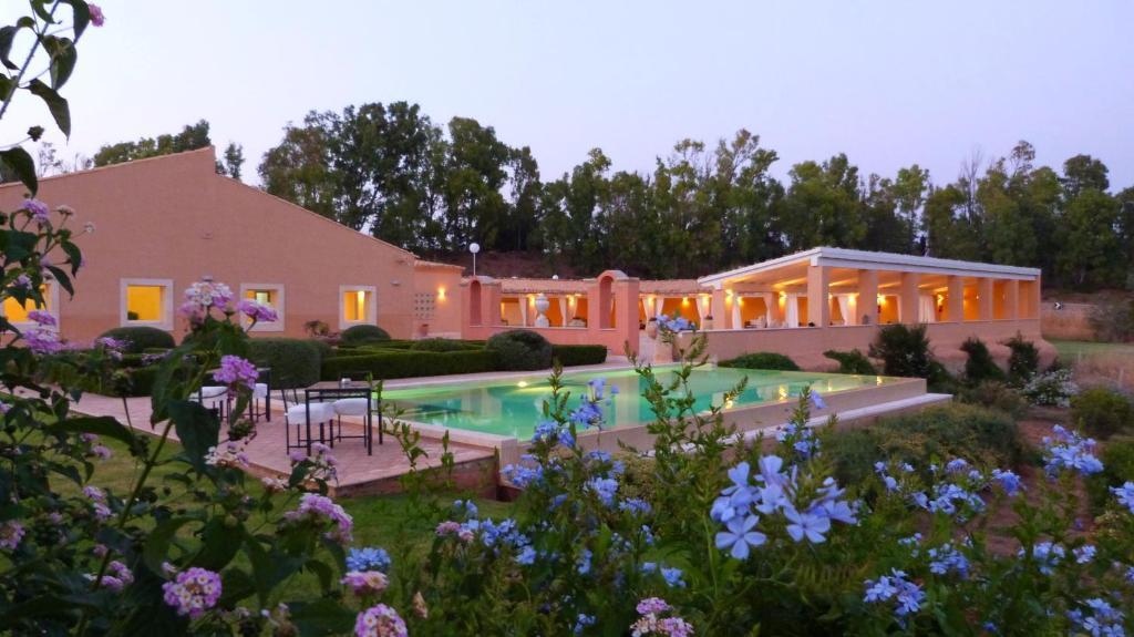 Antica Locanda Del Golf Ragusa Exterior photo